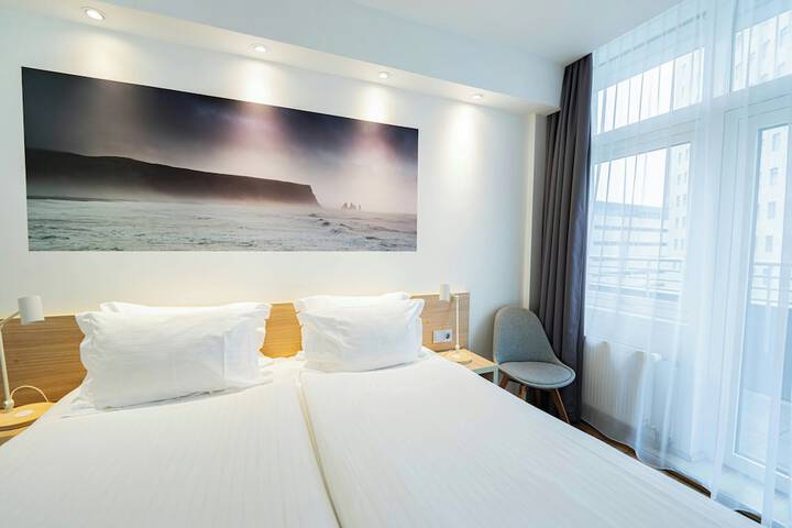 Room 14 of 31