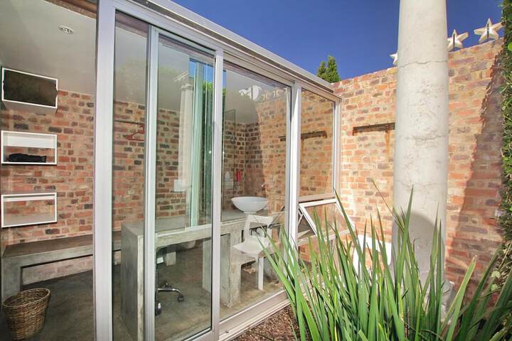 Terrace/Patio 16 of 28
