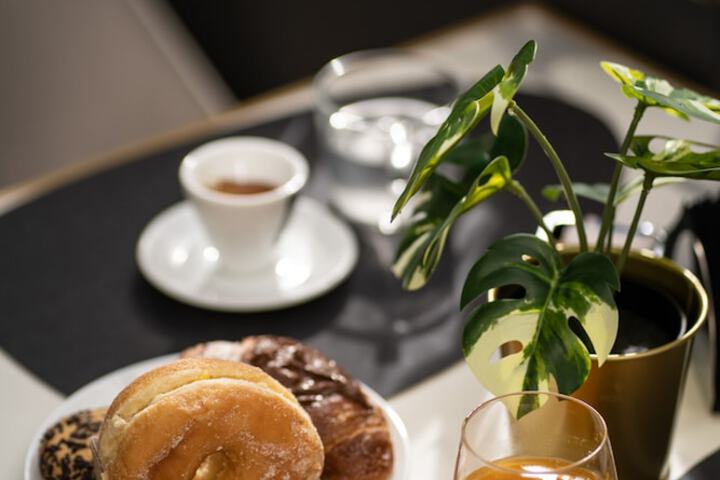 Breakfast/Coffee Service 164 of 209