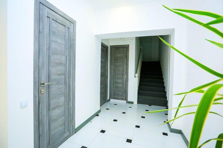 Ballroom/Hall 48 of 56