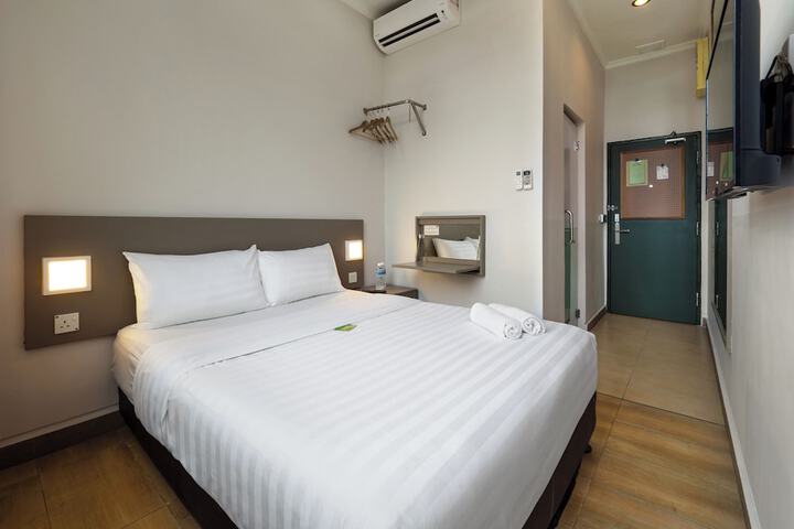 Room 7 of 21