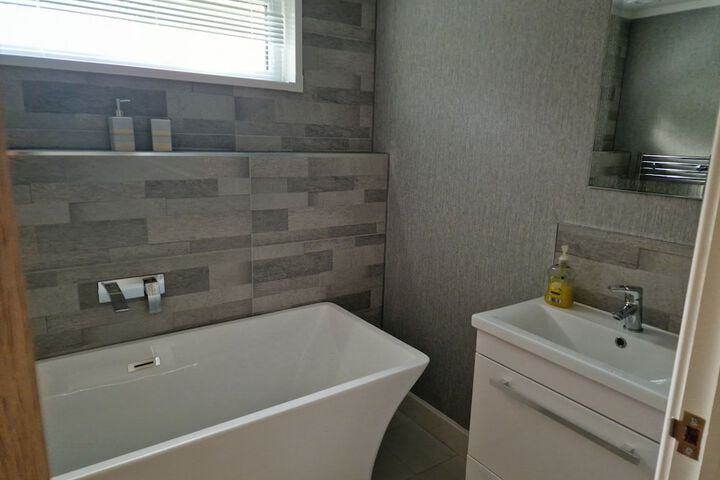Room 7 of 15
