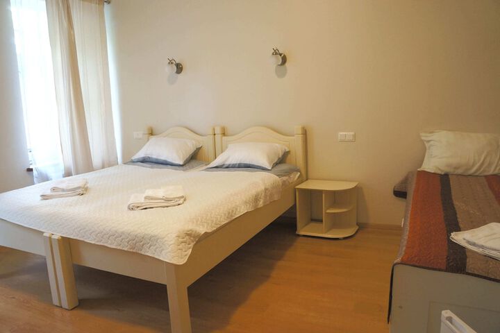 Room 3 of 30