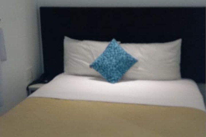 Room 14 of 31