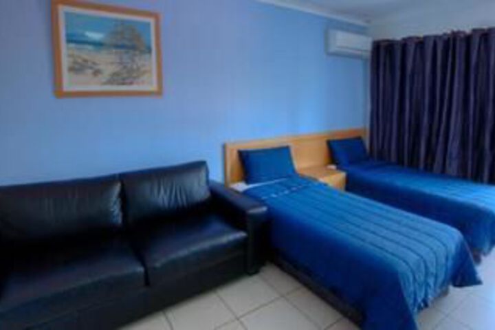 Room 9 of 23