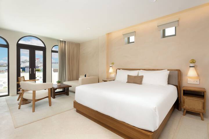 Room 6 of 62