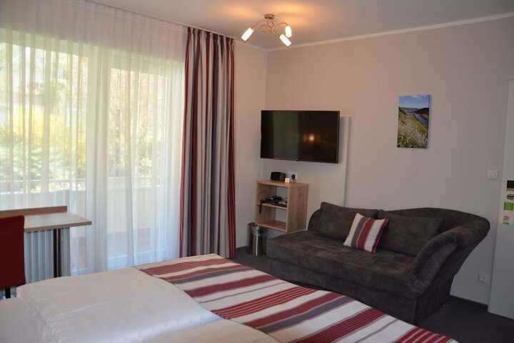 Room 15 of 53