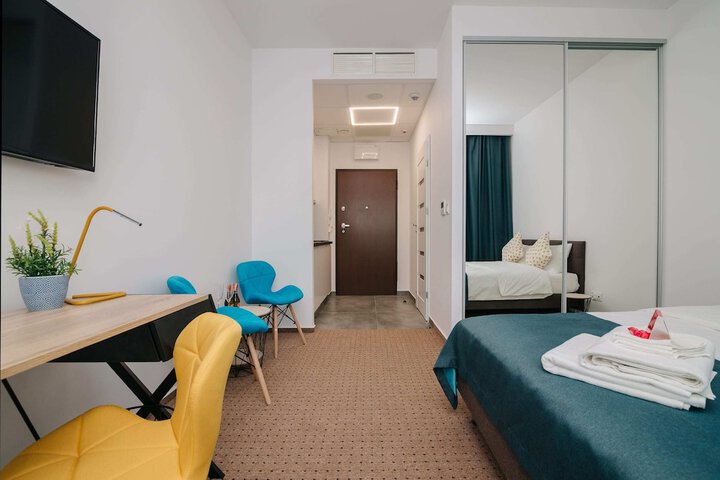 Room 2 of 22
