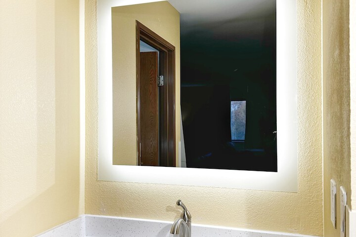 Bathroom sink