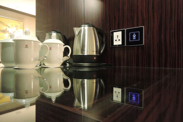 Breakfast/Coffee Service 28 of 50