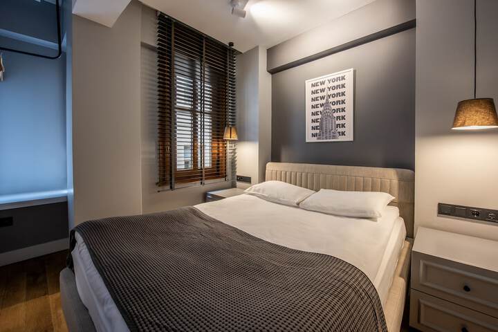Room 19 of 50