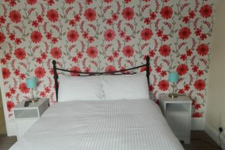 Room 33 of 58