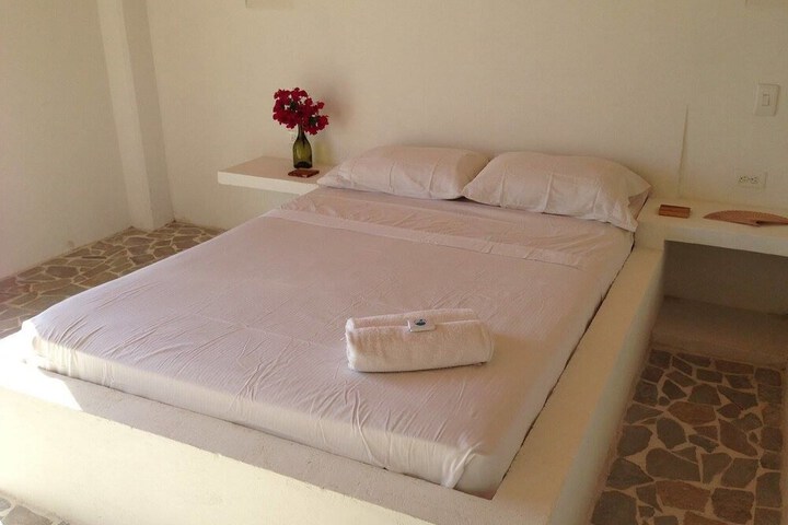 Room 7 of 26