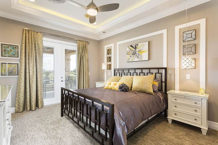 Room 5 of 96