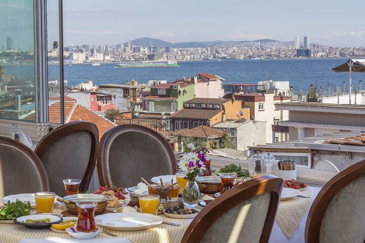 Breakfast/Coffee Service 44 of 55
