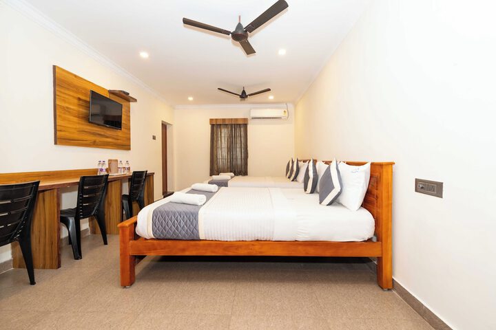 Room 16 of 22