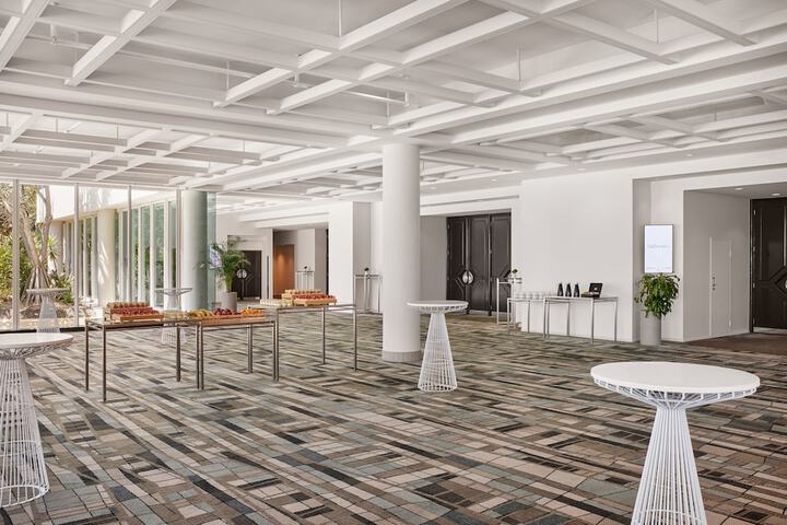 Ballroom/Hall 184 of 234