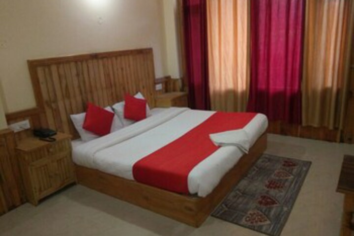 Room 15 of 17