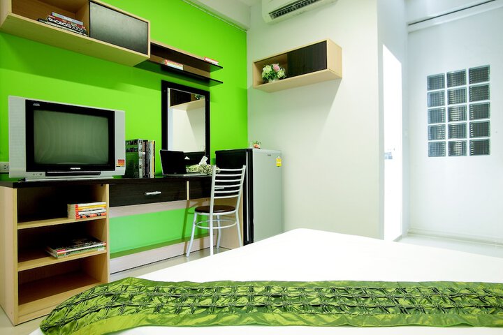 Room 29 of 60