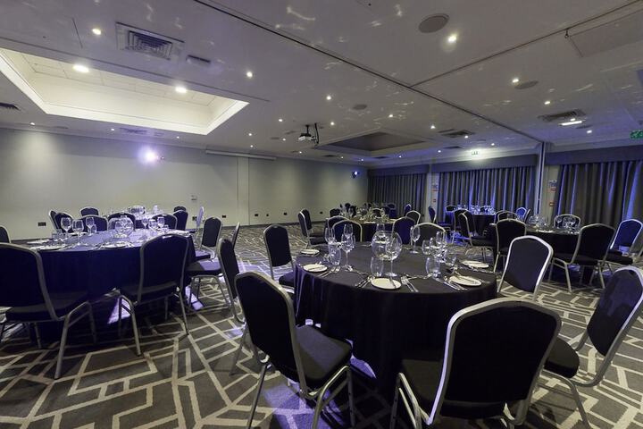 Ballroom/Hall 39 of 47