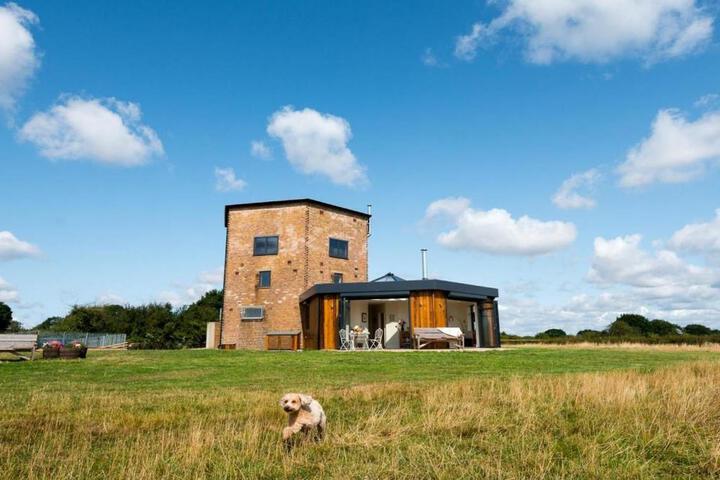 The Hexagon wow what a location, views over the Essex marshes and sea
