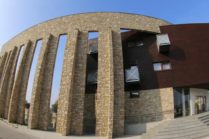 HOTEL VERTIGO