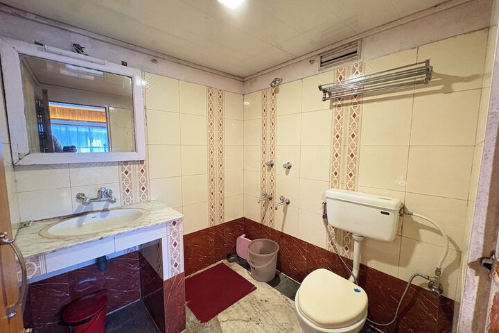 Room 19 of 23