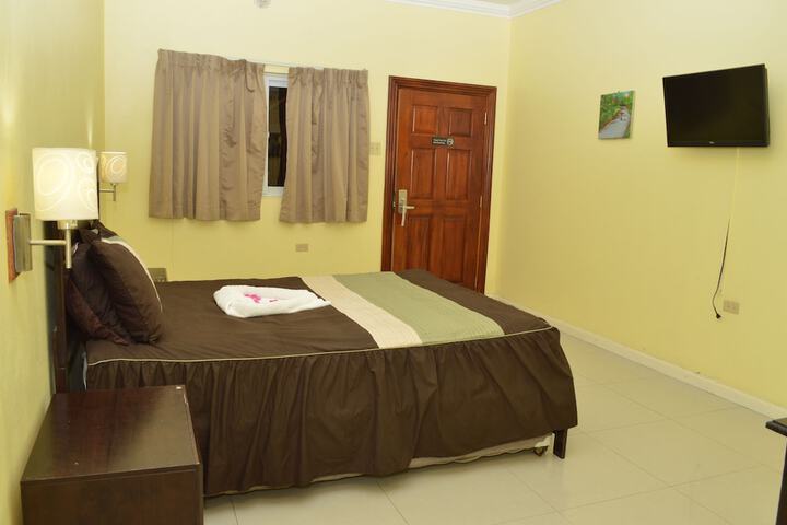 Room 10 of 52