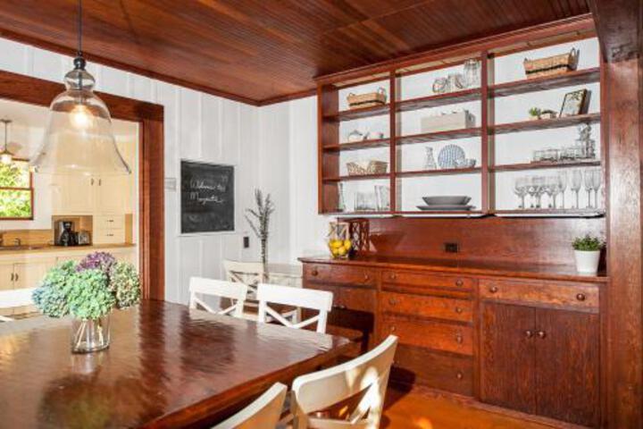 Image of 175 Carmel Avenue N Home