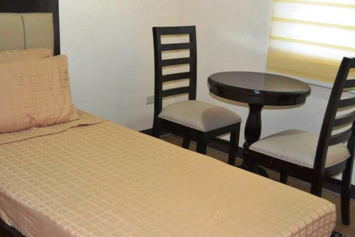 O & S Residences