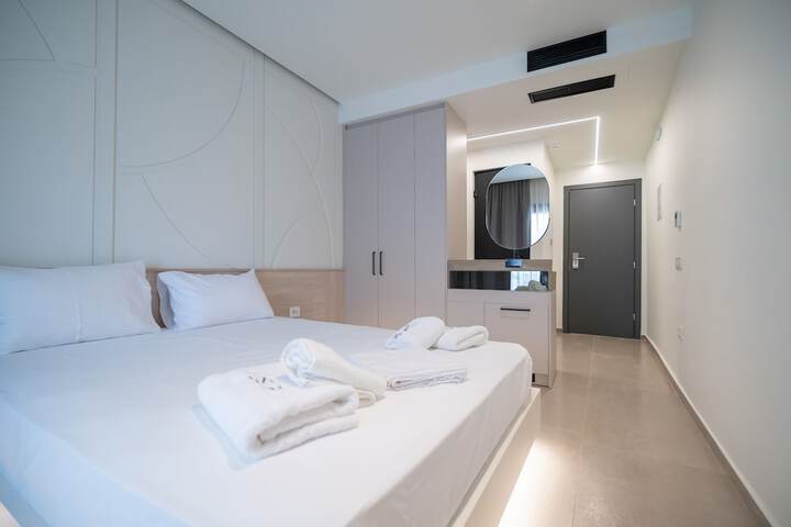 Room 9 of 44