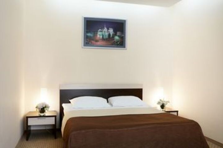Room 9 of 45