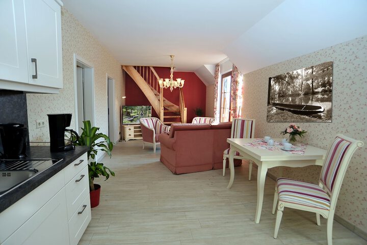 Room 15 of 30
