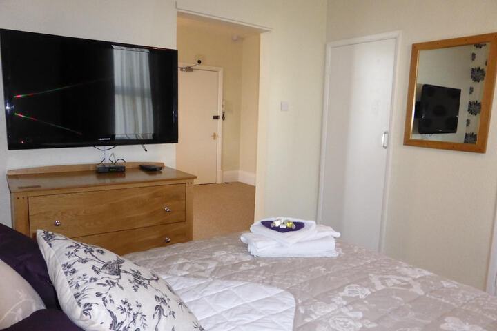 Room 20 of 39