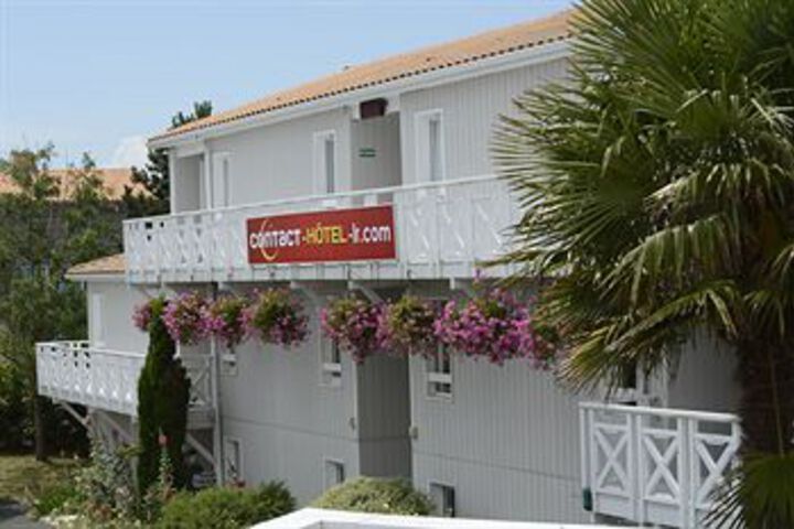 Hotel 6 of 40
