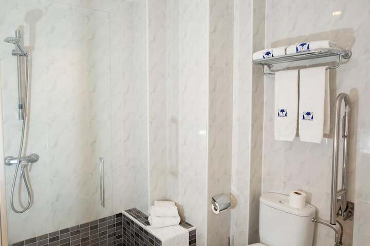Clean Restrooms