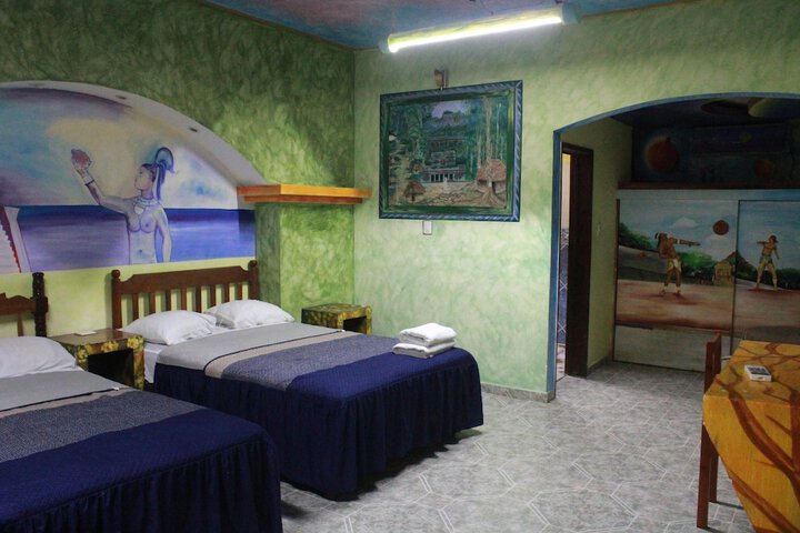 Room 7 of 11