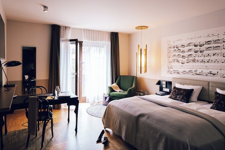 Room 7 of 29