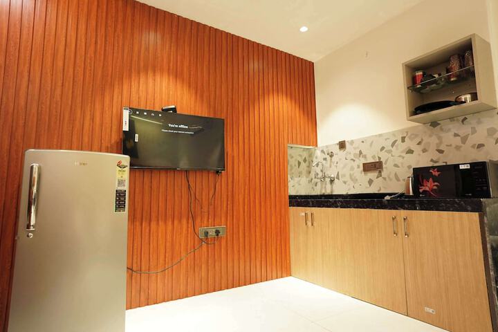 Room 9 of 21
