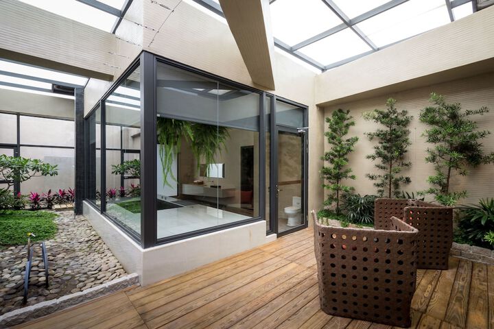 Terrace/Patio 9 of 13