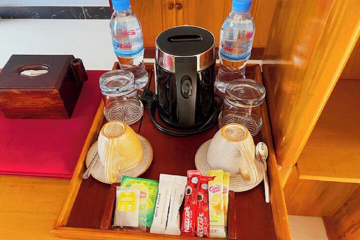 Breakfast/Coffee Service 26 of 119