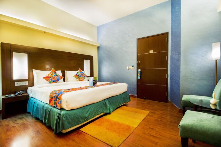 Room 17 of 30