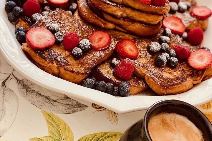Breakfast/Coffee Service 44 of 96
