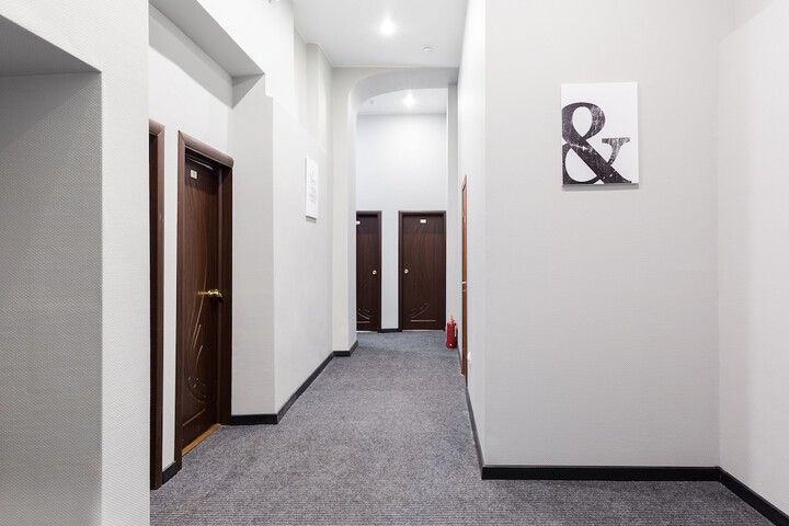 Ballroom/Hall 25 of 30
