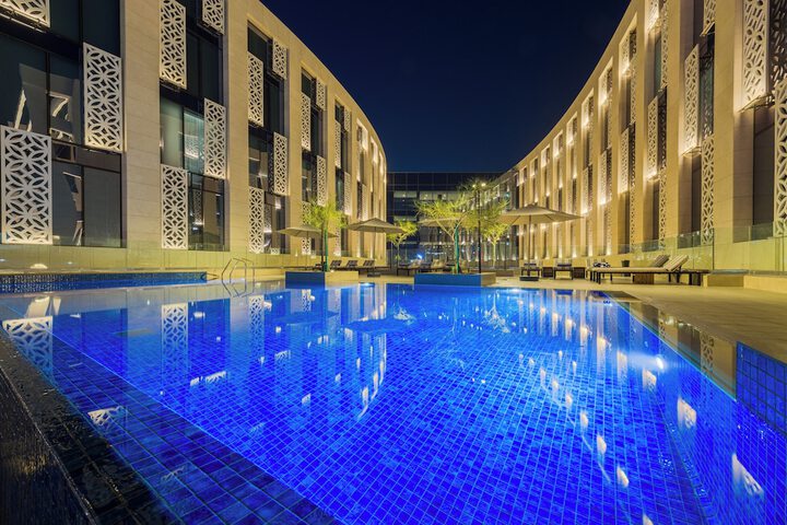 Pool 44 of 67