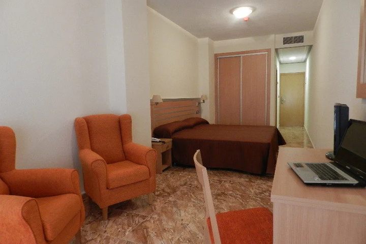 guest_rooms