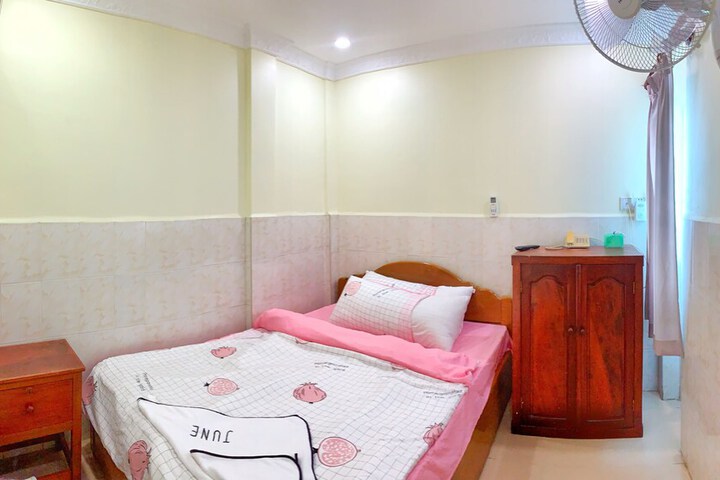 Room 41 of 62