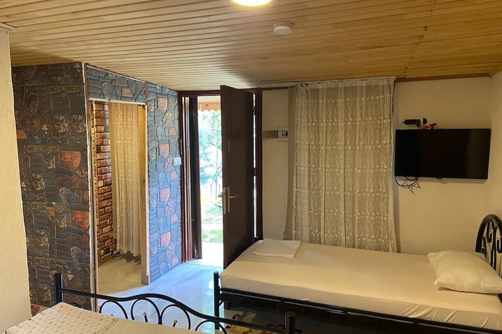 Room 86 of 263