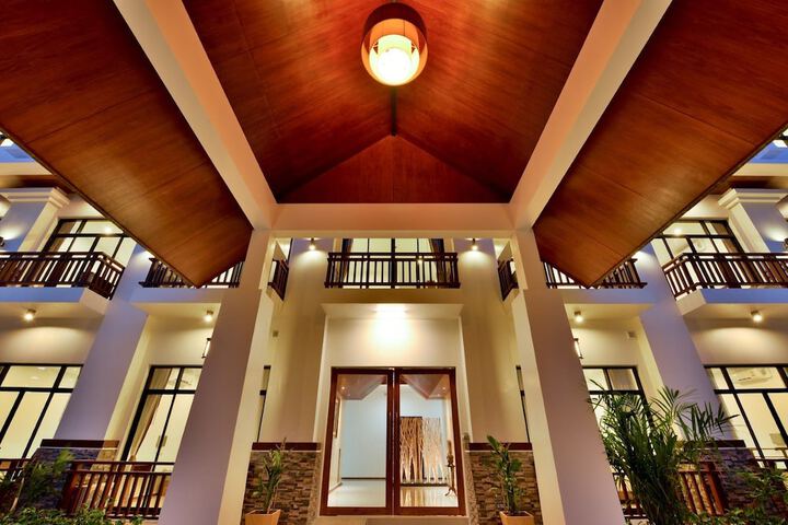Hotel 55 of 72