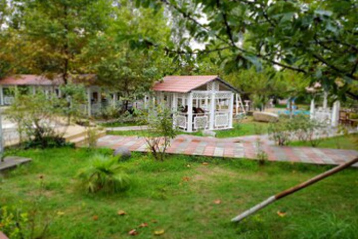 Property Grounds 75 of 90